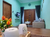 Sekar Homestay Near Obelix Village