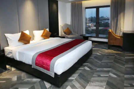 Lemarq Отели рядом с достопримечательностью «Dehradun Railway Station»