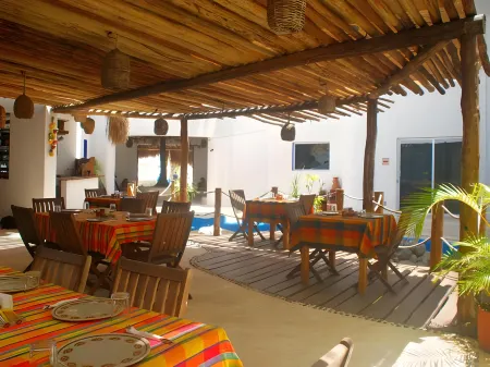 Matan Kaan Отели в г. Махауаль