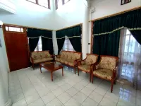Homestay Rumah Umi - Pensions