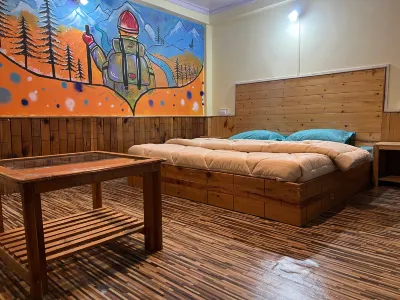 The Vagabond Manali Các khách sạn gần Tushita Homestay