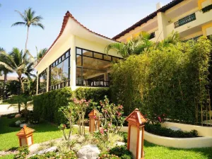Crown Paradise Club All Inclusive