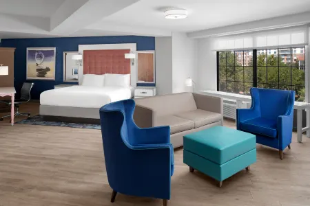 Hotel Indigo Mount Pleasant