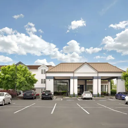 Best Western Hartford Hotel Suites