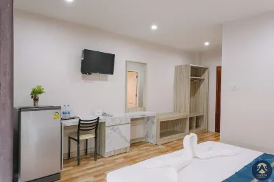 Thapjumras Boutique Hotel Отели рядом с достопримечательностью «Wat Khung Yang»