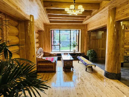 Yepocang Homestay Отели в г. Даофу