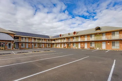 Shearing Shed Motor Inn - balcony