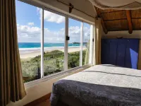 Pura Vida Tofo Beach Houses Hotels in Inhambane