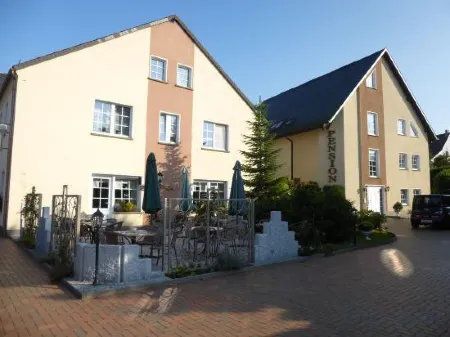 Gaststätte & Pension Jiedlitz