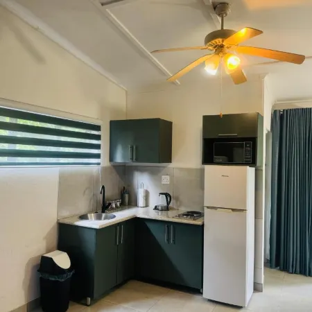 Busa House Self-Catering Guest House