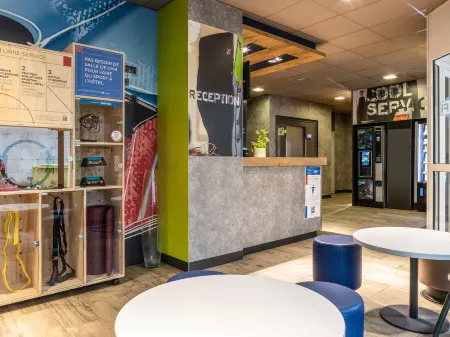 Ibis Budget Compiègne Centre-Ville Отели рядом с достопримечательностью «Замок Пьерфон»