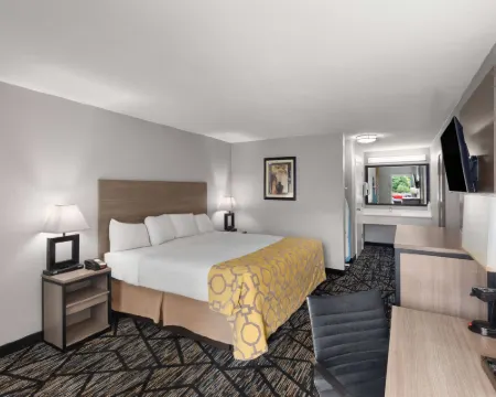 Baymont by Wyndham Mobile/Tillmans Corner Hotels in Mobile County