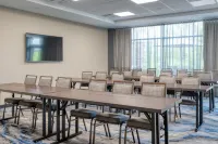 페어필드 인 & 스위트 화이트스타운 인디애나폴리스 NW 워스 타운쉽 호텔