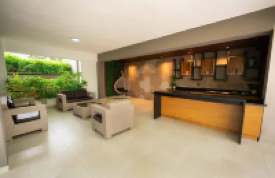 10Min Airport & Homs - Dream Stay - Pool & Gym