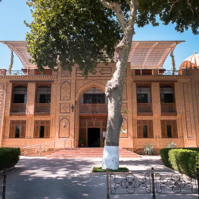 Malika Prime Hotel Hotels near Rukhobod Mausoleum