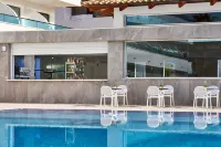 Globales Torrenova - Pools