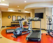 Cambria Hotel Appleton - Gym