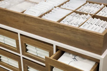 Four Points Flex by Sheraton Osaka Shinsaibashi Отели рядом со станцией Sozenji Railway Station