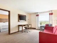 Four Points by Sheraton Fargo Medical Center Hotels in Fargo
