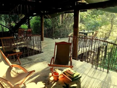 加卡達瓦拉森林小屋酒店