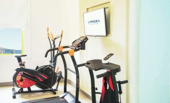 3. LAMORA K..