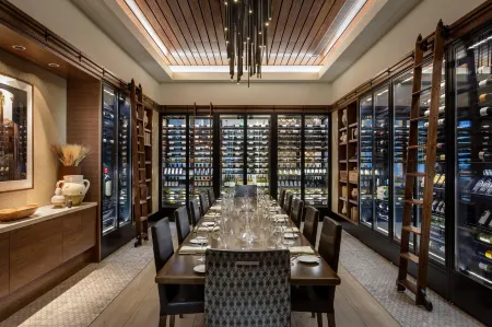 JW Marriott Austin Отели рядом с достопримечательностью «Университет Техас в Остин»