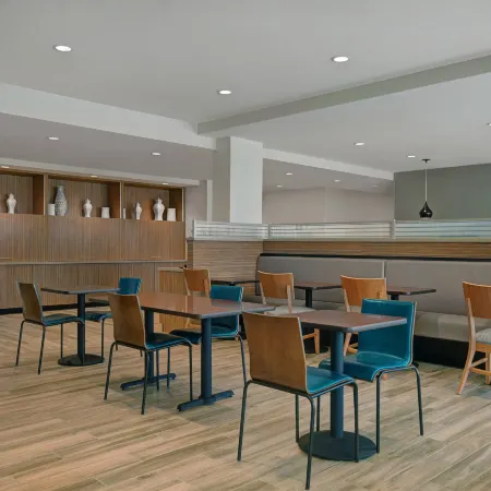 TownePlace Suites Sacramento Airport Natomas Отели рядом с достопримечательностью «Арена Арко»
