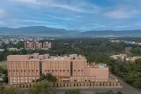 Vivanta Jamshedpur , Golmuri - Bares
