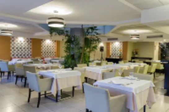 Hotel Adrianópolis All Suites