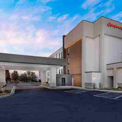 Hampton Inn Columbia Hotel Exterior