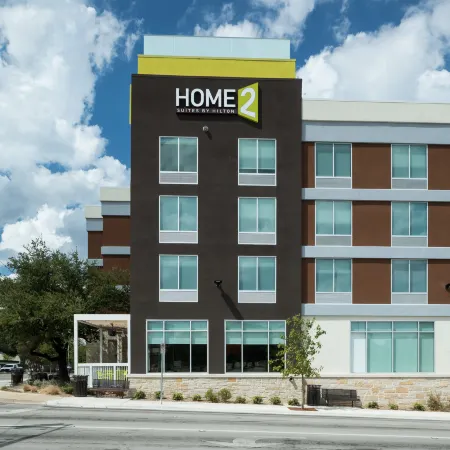 Home2 Suites by Hilton Fort Worth Cultural District Отели рядом с достопримечательностью «Музей Эмона Картера»