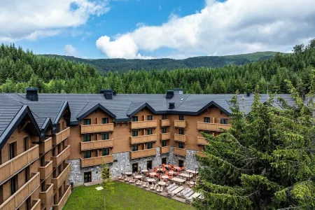 Swissôtel Resort Kolasin Отели в г. Колашин