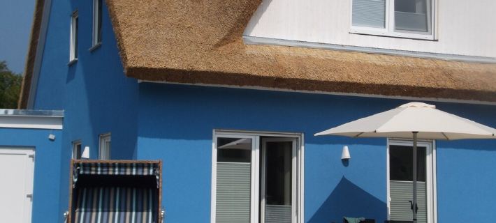 Reetkoje - thatched house with fireplace, sauna, WiFi - between Bodden and Baltic Sea Hotels in Breege