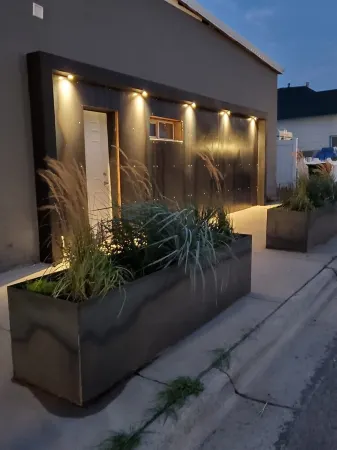 Newly Remodeled Nye's Place! Отели в г. Анаконда