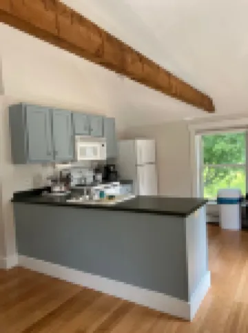 Captain's Quarters at Waldo Emerson Inn Carriage House, 2nd floor  2 bdrm/1 bath