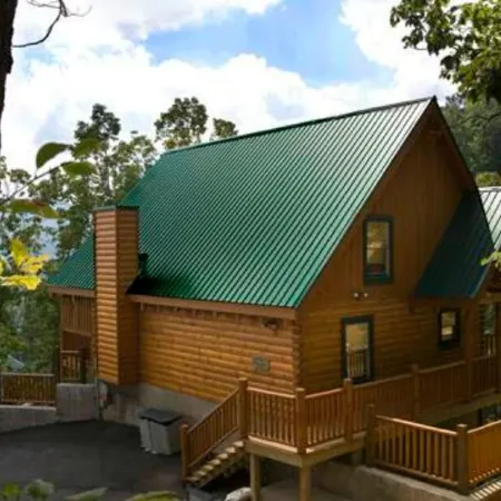 GORGEOUS VIEWS of the SMOKIES ~ Centrally Located ~ Wifi ~ DreamBeds ~ Keurig
