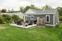 Hampton NH / North Beach / Plaice Cove <br>Luxury whole house and great yard.