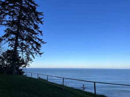 Ocean Front View in a Gated Community: Newly Updated/Added Bedroom