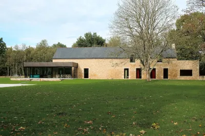 La Maison Rouge فنادق في 