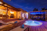 Escelente Villa Familiar con Piscina Privada en el Centro de Corralejo Playa - Villas