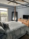 Charming 3 bedroom pet friendly home!