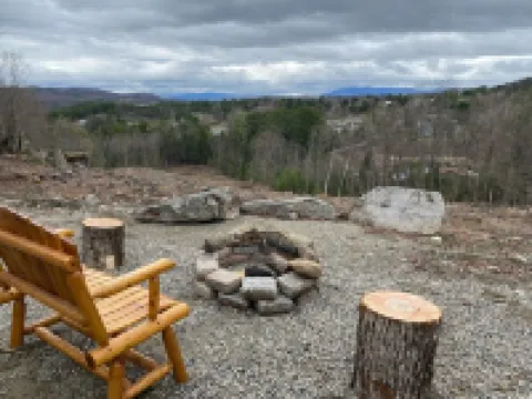 Steel Cabin • Mt. Views • Privacy • Near Downtown Hotels in Littleton