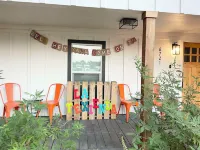 LaTexienda: Newly Renovated, Game Weekend, Firepit, Games