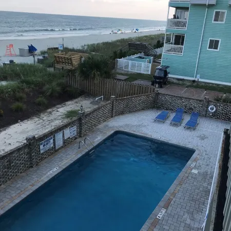 Ocean Front, 2nd Floor Unit with Balcony, 2 Bedroom Sleeps Six