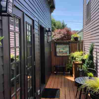 Tiny House Near Downtown Astoria Hotel Exterior