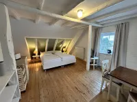 Kornboden vacation apartment in the Pilsumer Hof with a fantastic garden