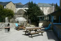 Villa des Familles - la Bétulaie - Quiet in la Bourboule Hotels in La Bourboule