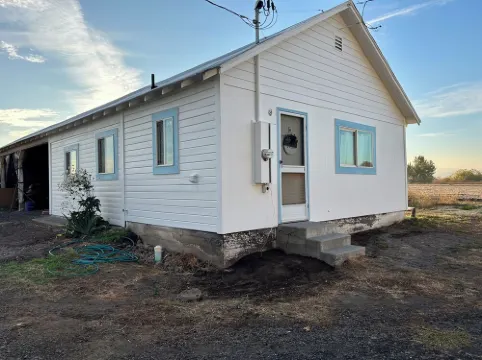 Lasater Ranch Bunkhouse- close to town & wineries!