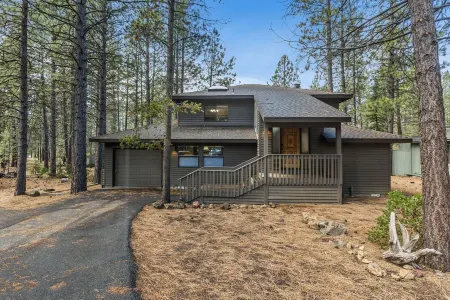 6 Lynx Sunriver Отели в г. Санривер