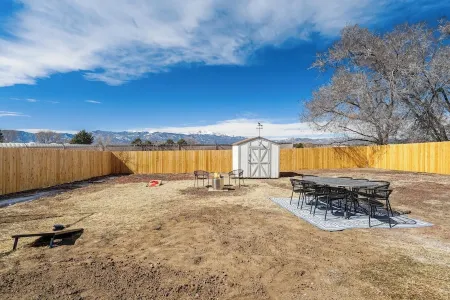 Interstellar Villa with 180° Mountain Range Views